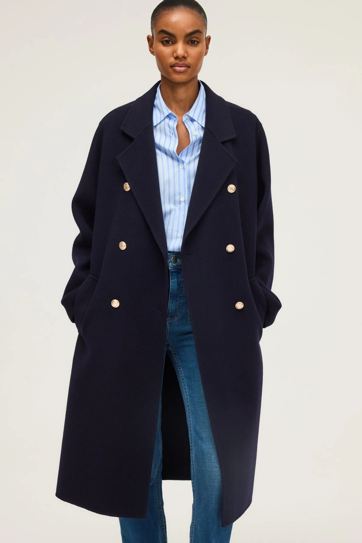 Manteau-long-a-boutons-dores-MARISOL-pablo-gerard-darel-maroc-total-look