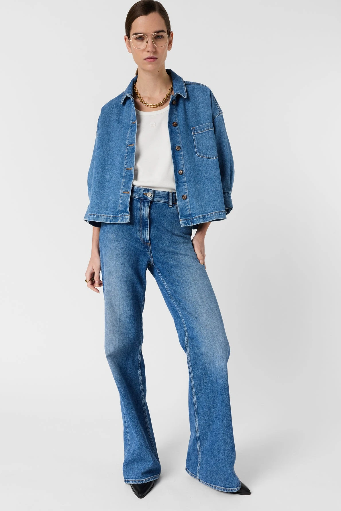 Look femme avec surchemise Taena jeans
