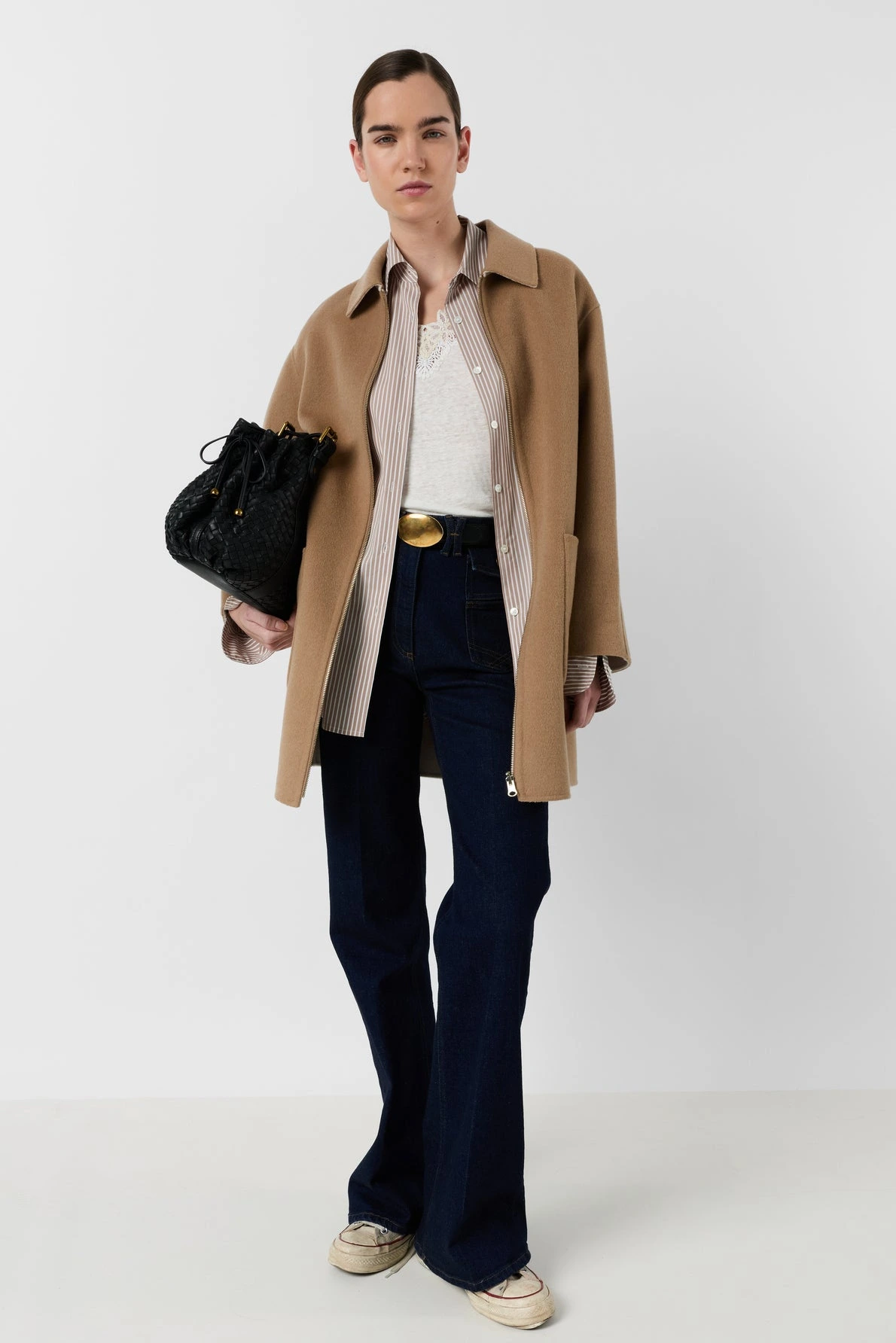 Look femme avec manteau Prisca paille