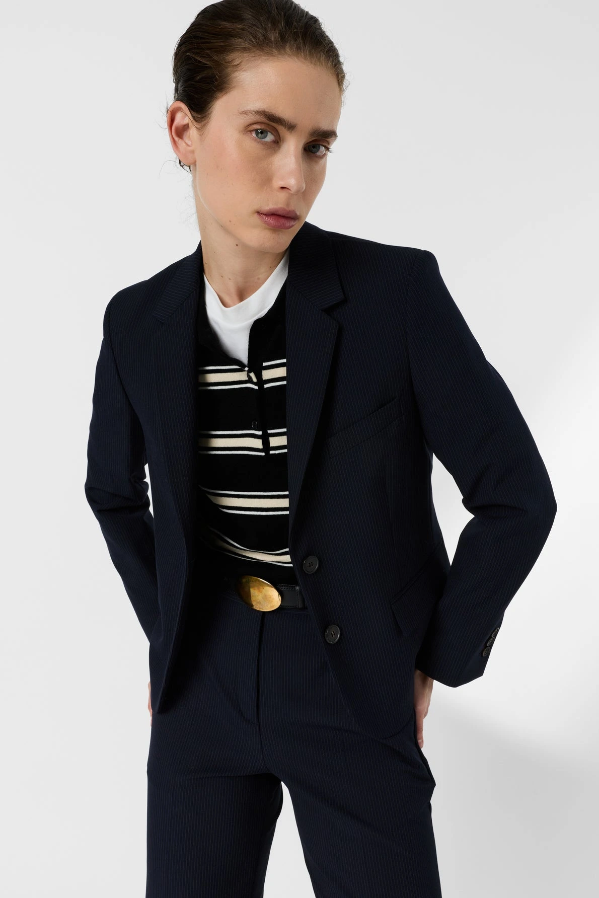 Veste Tayana marine porté femme