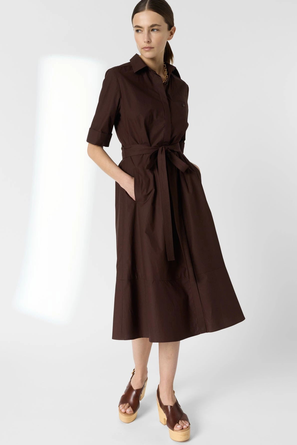 Look femme avec robe Rana marron