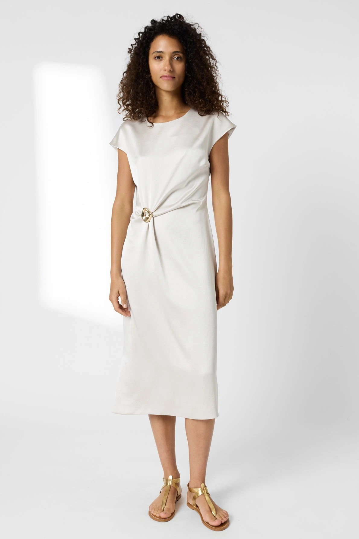 Look femme avec robe Rialya écru