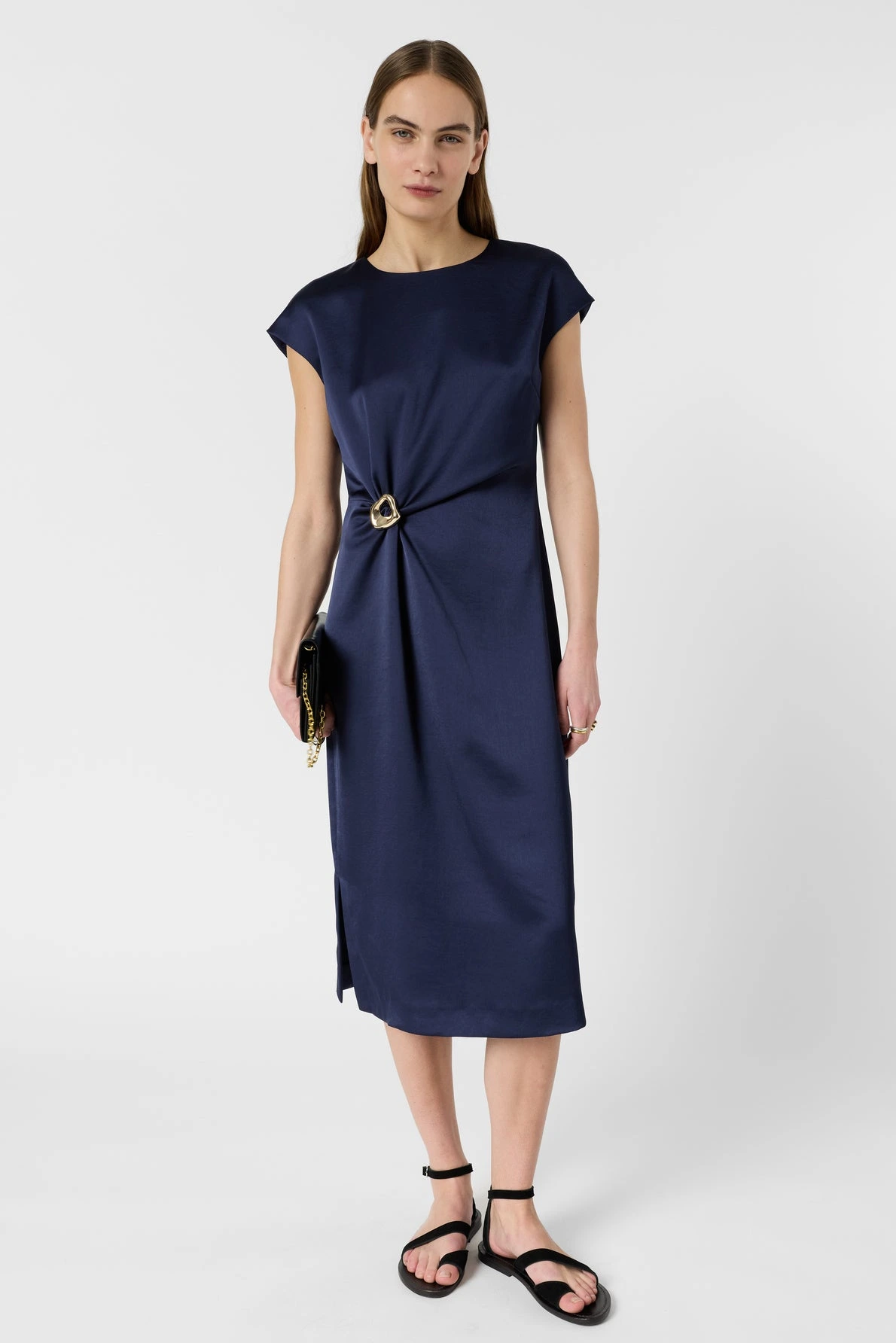 Look femme avec robe Rialya marine