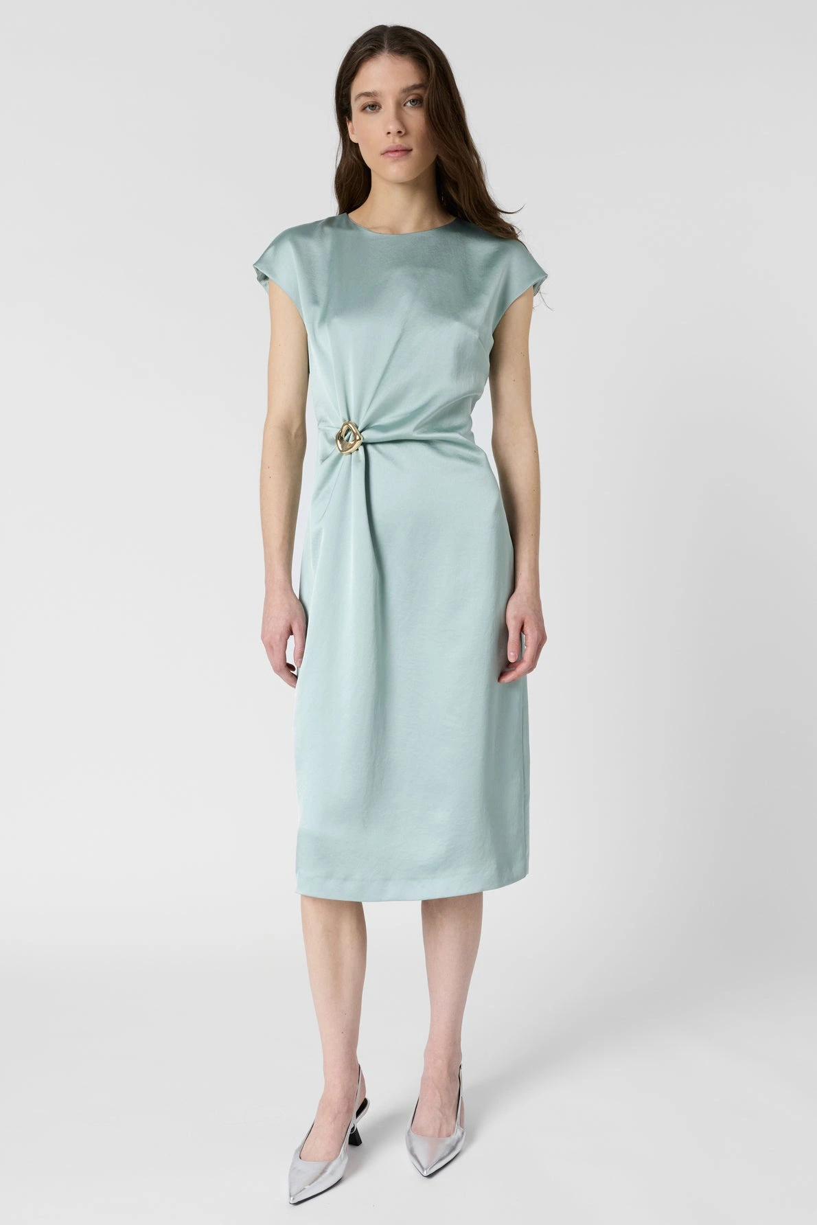 Look femme avec robe Rialya vert d’eau