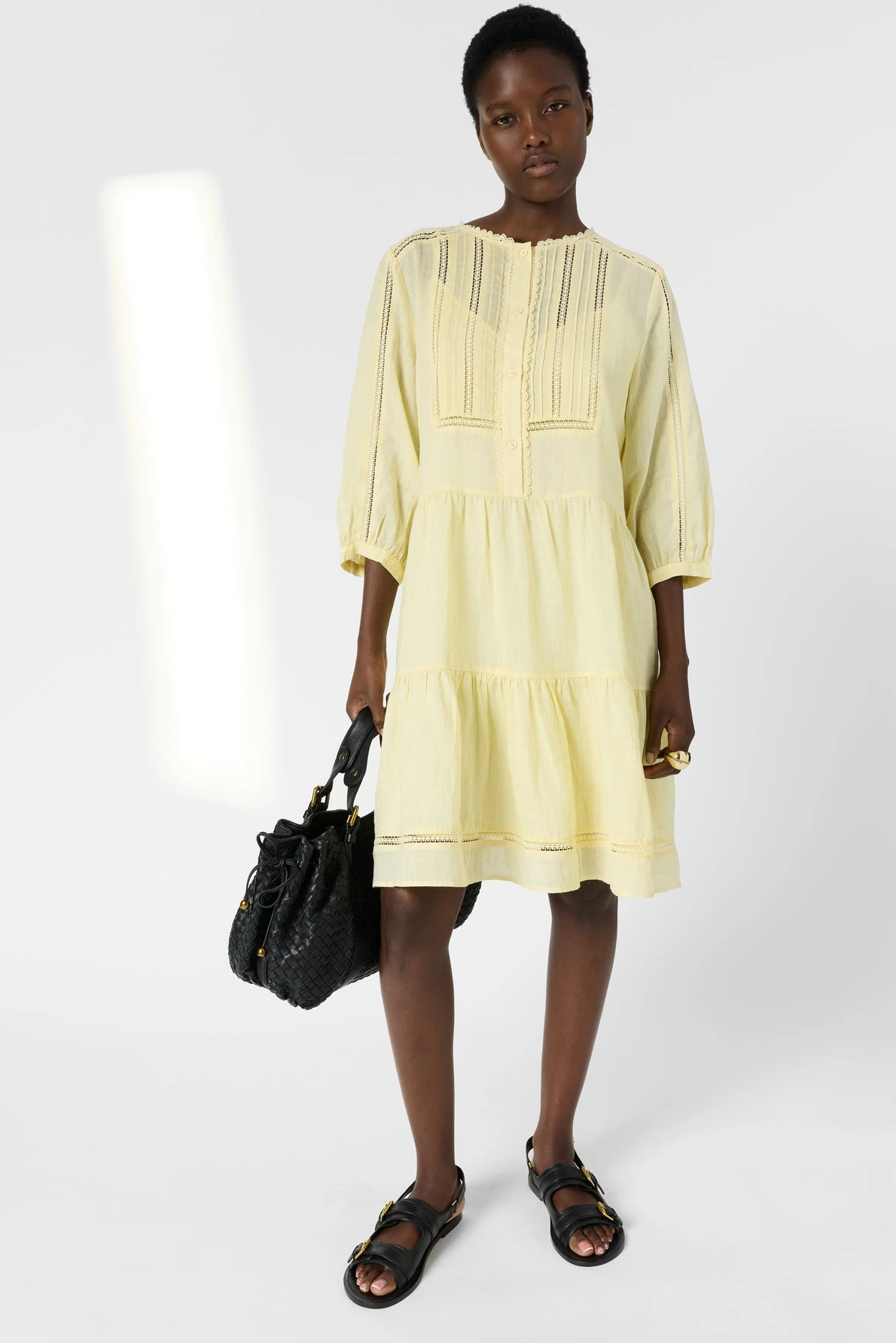 Look femme avec robe Riane jaune