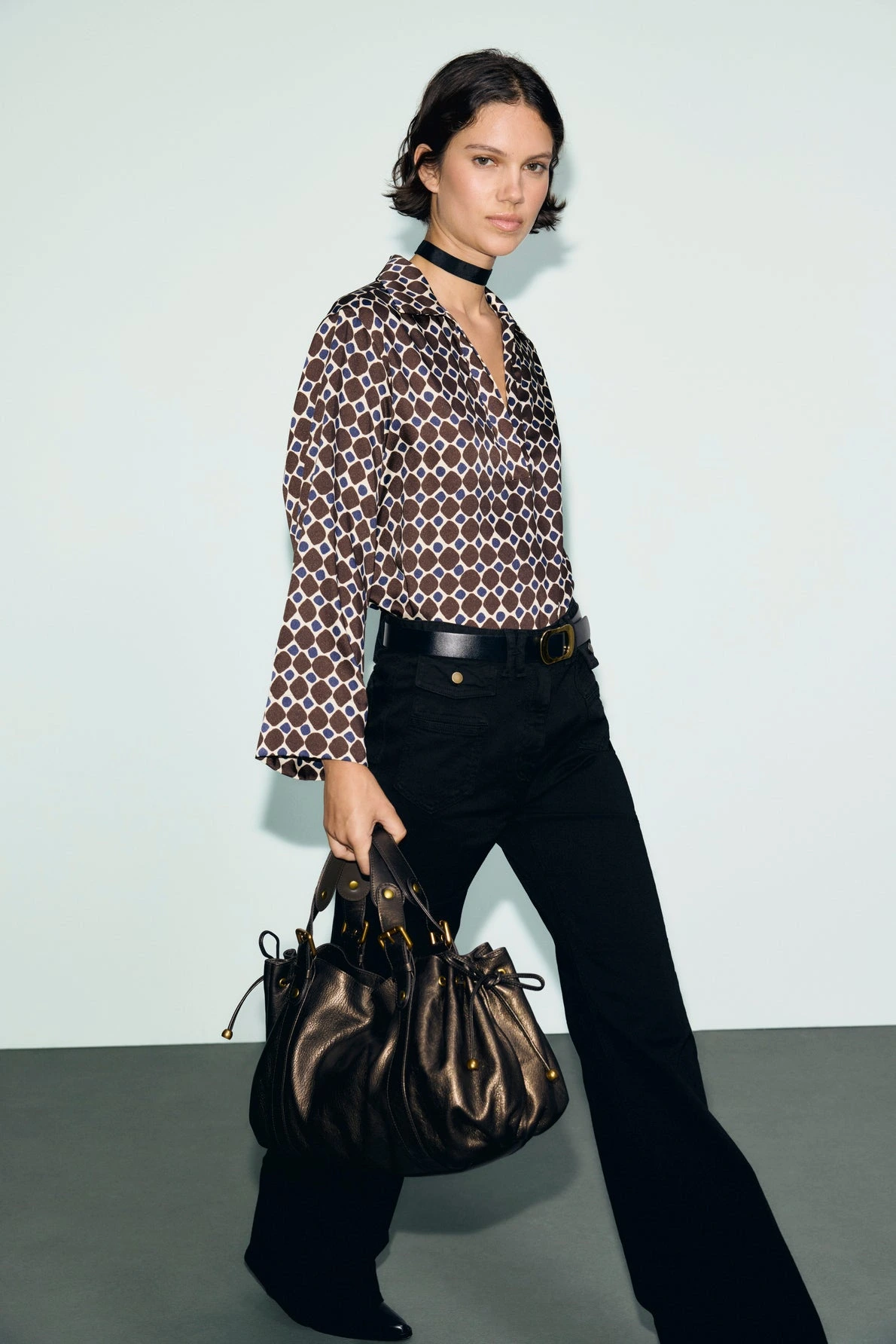Blouse Lorra marron vue de profil